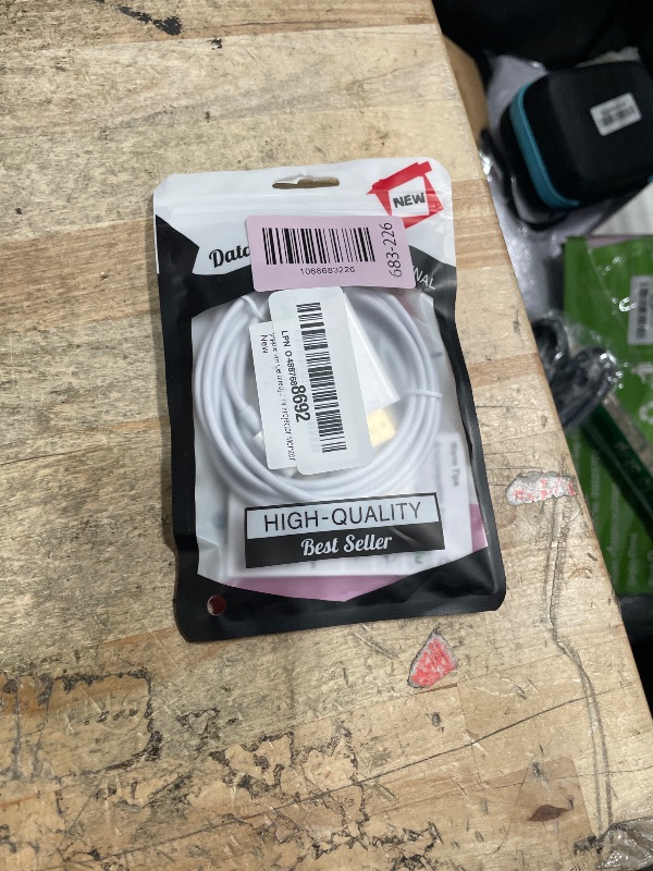 Photo 1 of [Apple MFi Certified] Apple Lightning to HDMI Cable Adapter for iPhone to TV, 1080P Digital AV Adapter Sync Screen Connector Compatible for iPhone 14 13 12 11 Pro Max XS XR X 8 to TV Projector Monitor