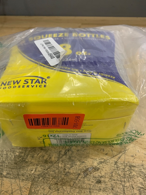Photo 1 of **MISSING 2 BOTTLES ** New Star Foodservice 26115 Squeeze Bottles, Plastic, 8 oz, Clear, Pack of 6