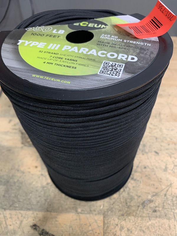 Photo 1 of 1000ft type lll paracord 