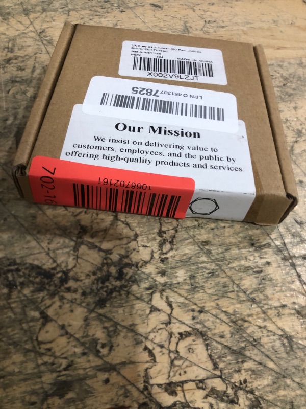 Photo 1 of #8-32 x 1-3/4" (50 Pack) Phillips Flat Head Machine Screws, Stainless Steel 304 (18-8), UNC Coarse Thread, Countersunk Head Machine Screws, Phillips Drive #2