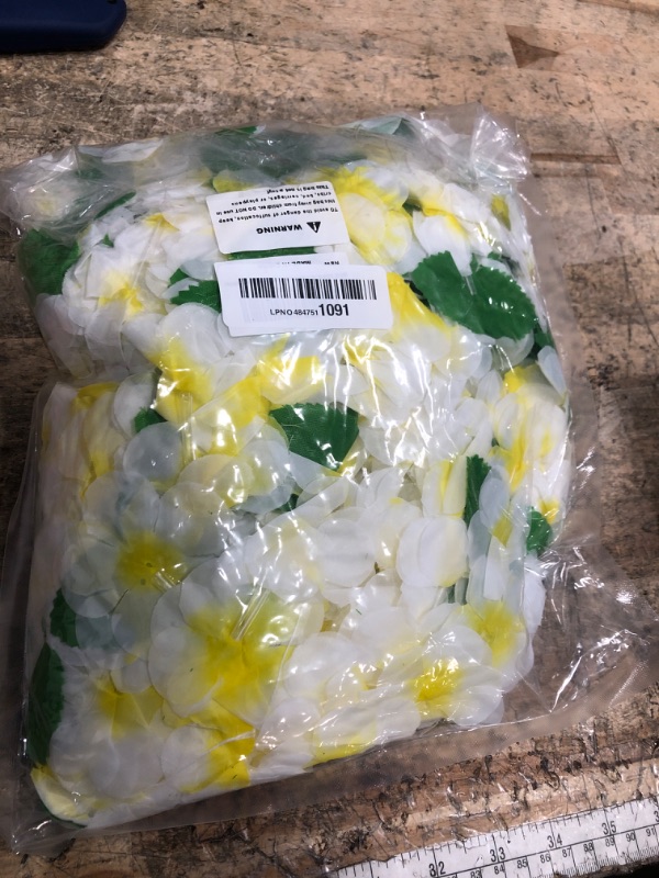 Photo 1 of 24Counts Thickened Hawaiian Leis Bulk, White Wedding Flower Leis for Luau Party Baby Showers Floral Hanging Garland Hula Dance Hawaii Costume Graduation Lei Fall Bridal Shower Accessories