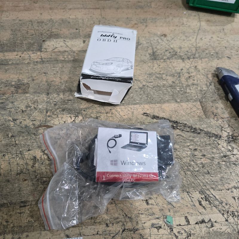 Photo 1 of bbfly-BF32301 USB FTDI Chip OBD-II Scan Tool for Windows Auto Diagnostic Scanner OBD2