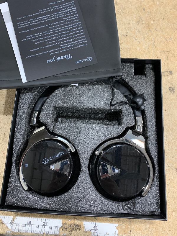 View 3 of ** DAMAGED SHOWN ***Qisebin E7 Active Noise Cancelling Headphones, Wireless Over Ear Bluetooth Headphones with Microphone, Deep Bass Wireless Headphones 30H Playtime, Comfortable Protein Earpads, Black