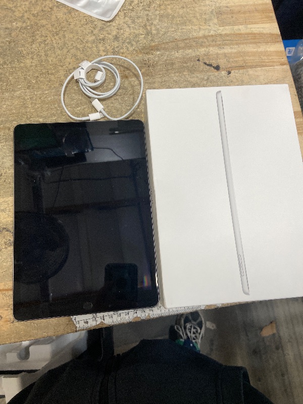 Photo 1 of ** TEST DOES NOT POWER ON ****Apple iPad (9th Generation): with A13 Bionic chip, 10.2-inch Retina Display, 64GB, Wi-Fi, 12MP front/8MP Back Camera, Touch ID, All-Day Battery Life – Silver