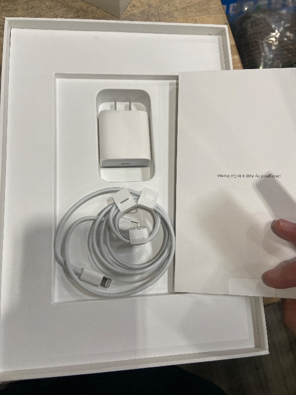 Photo 1 of ** TEST DOES NOT POWER ON ****Apple iPad (9th Generation): with A13 Bionic chip, 10.2-inch Retina Display, 64GB, Wi-Fi, 12MP front/8MP Back Camera, Touch ID, All-Day Battery Life – Silver