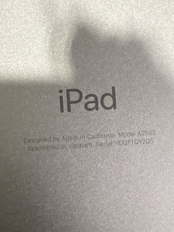 Photo 1 of ** TEST DOES NOT POWER ON ****Apple iPad (9th Generation): with A13 Bionic chip, 10.2-inch Retina Display, 64GB, Wi-Fi, 12MP front/8MP Back Camera, Touch ID, All-Day Battery Life – Silver