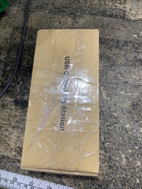 Photo 1 of 14 in1 Triple Display USB C Docking Station with Dual HDMI, VGA,Gigabit Ethernet, Power Delivery,SD TF, 5 USB Ports, Audio, Laptop Docking Station Multiport Adapter for Windows/Mac OS Laptop