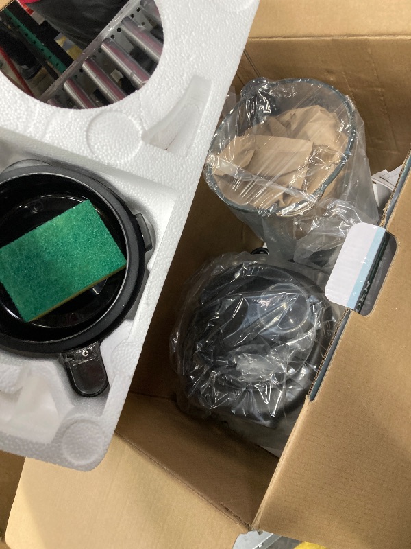 Photo 1 of ***DO NOT WORK -SELLING AS PARTS ONLY*** Soulgenix Blender for Smoothies, 50 oz Countertop Blender with Milkshake, Juice, Crush Ice and Pulse, 1200W Peak Watts, Power Crush Food Processor with Self-Cleaning, Stainless Steel Blade, Black