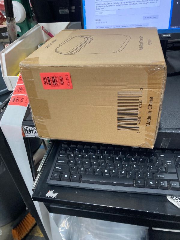 Photo 1 of ****Factory seal****
Small Trash Can with Lid, 1.8 Gallon Flip-Top Wall-Mounted Garbage Can, Slim Waste Basket & Compost Bin for Bathroom, Kitchen, Bedroom, Living Room, Office, Laundry - White (1.8 Gel) (1.8Gel)