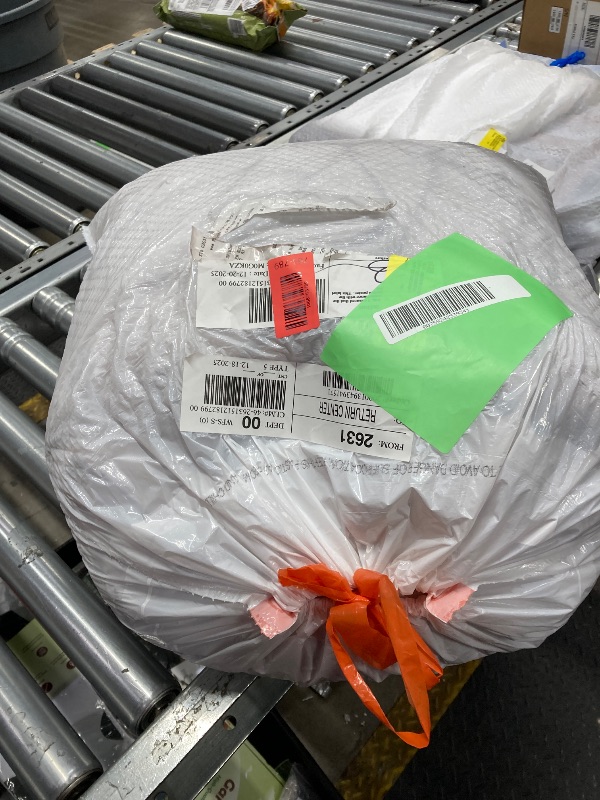 Photo 1 of ***Need to be clean***
Teler Goose Feather Down Comforter Full Size, Soft Feather Down Duvet Insert with Corner Tabs All Season Bed Comforter(82"x86",Light Gray)
