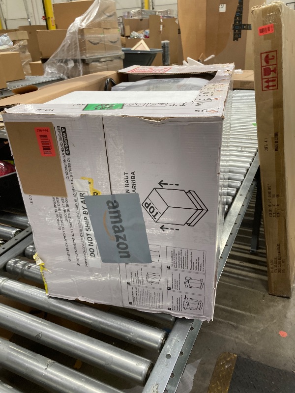 Photo 1 of **new** Humhold 14000 BTU Portable Air Conditioners with Heater, Remote Control, 4-in-1 Free Stand Smart Cooling AC Unit with Heating, Dehumidifier, Fan Mode for 550-700 sq.ft Room, Auto Swing,Timer, Black