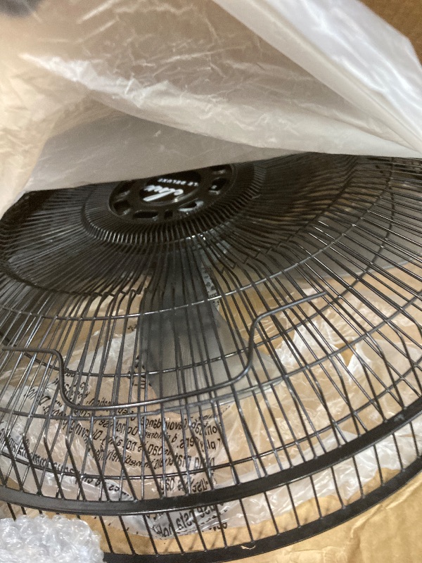 Photo 1 of ***The color is black****
+Amazon Basics 16" DC Motor Standing Floor Fan, 12 Speed with Remote, 3 Breeze Modes, Dual-Layered Blades (10 Blades), Timer, Energy Efficiency and Quiet DC Motor (28W), White