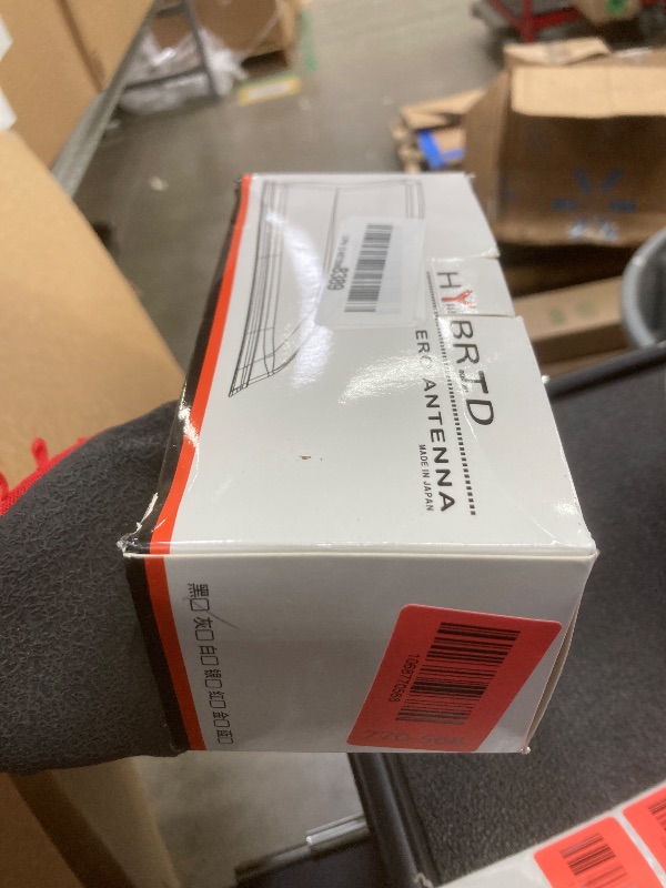 Photo 1 of 1 Pcs Shark Fin Antenna Cover, Vehicle Shark Fin Cool Shape Cover with Adhesive Tape, Automotive Top Roof Aerials Base AM/FM Radio Signal for Car SUV Truck, Car Antenna Replacement- Black