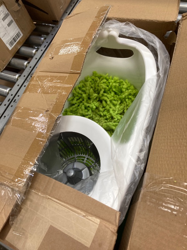 Photo 1 of 
bucket for cleaning