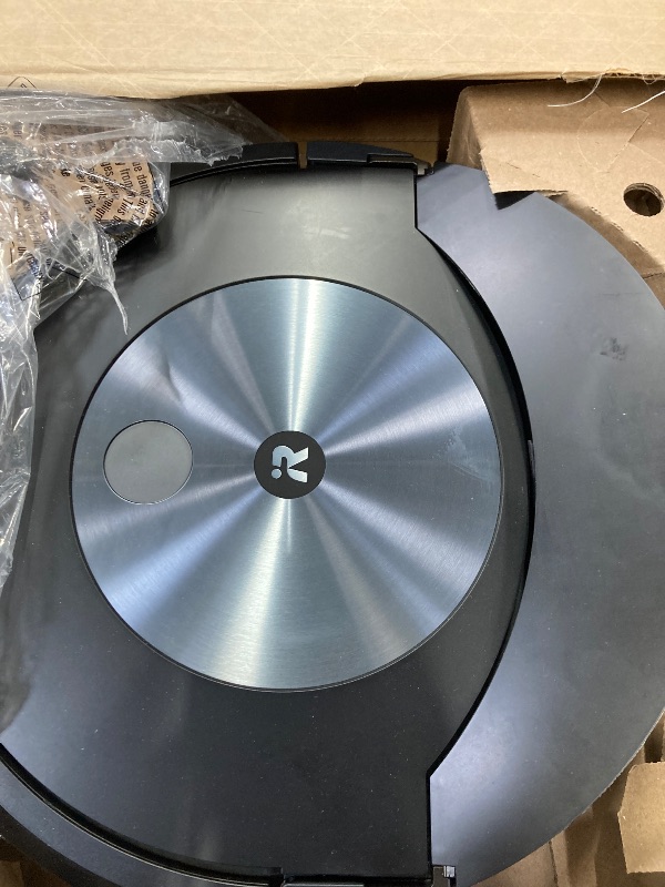 Photo 1 of ***NON-FUNCTIONAL SELLING AS PARTS ONLY*** IRobot Roomba Combo J7+ Vacuum & Mop - Self-Emptying