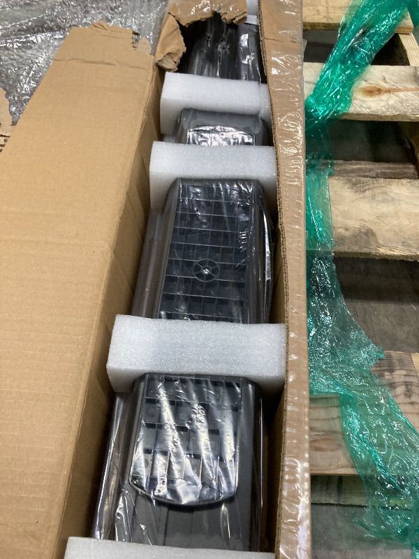 Photo 1 of ?Wider Style? RAUBAY 78.7 x 82.7in Large Collapsible Blue Screen Backdrop Portable Retractable Chroma Key Panel Photo Background with Stand for Video Conference, Photographic Studio, Streaming