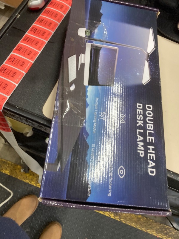 Photo 1 of ***PARTS ONLY -NON-FUNCTIONAL -SELLING AS IS *** talkhigh Supper Bright Clamp-On Gooseneck Desk Lamp LED Study Light with Flexible Arms, 5 Brightness & 4 Color Modes for Home Office/Reading/Gift