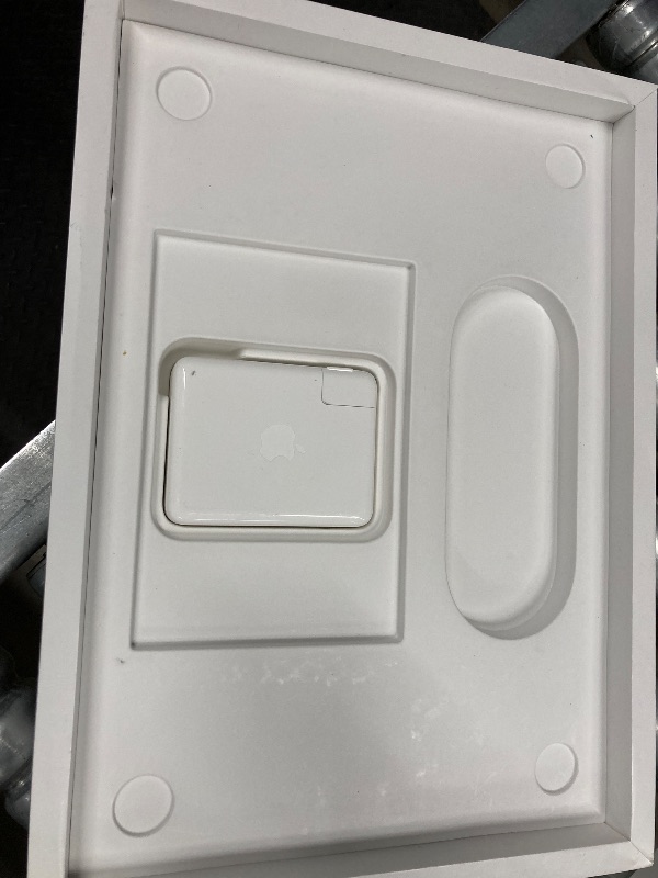 Photo 1 of **Battery will not charge, needs a battery replacement**Apple 2021 MacBook Pro (16.2-inch, M1 Pro chip with 10?core CPU and 16?core GPU, 16GB RAM, 512GB SSD) - Space Gray