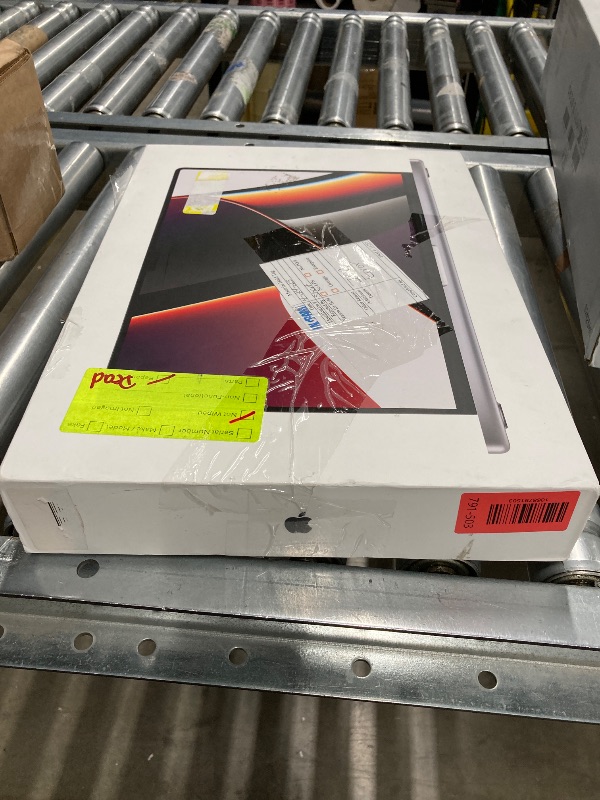 Photo 1 of **Battery will not charge, needs a battery replacement**Apple 2021 MacBook Pro (16.2-inch, M1 Pro chip with 10?core CPU and 16?core GPU, 16GB RAM, 512GB SSD) - Space Gray