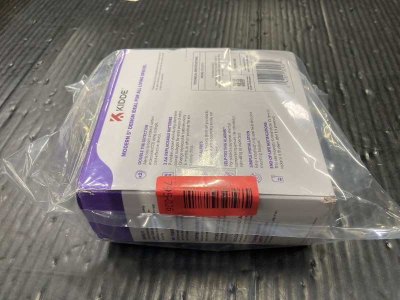 Photo 1 of ***CEILING BRACKET MISSING***Kidde Battery-Operated Combination Smoke & Carbon Monoxide Detector, Batteries Included***CEILING BRACKET MISSING***