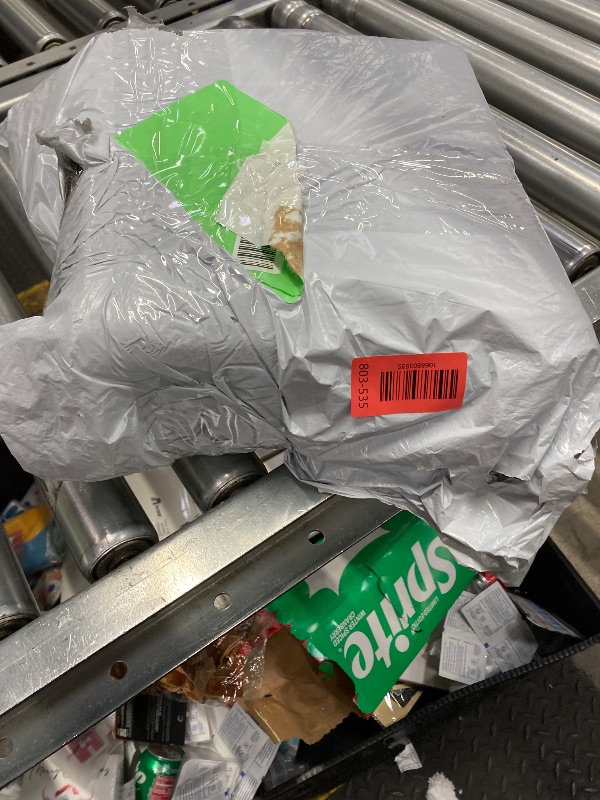 Photo 1 of ***Parts only***
Livhil Pack Under Bed Storage Containers Under Bed Shoe Storage with 5Pcs Vacuum Storage Bags, Includes Hand Pump
