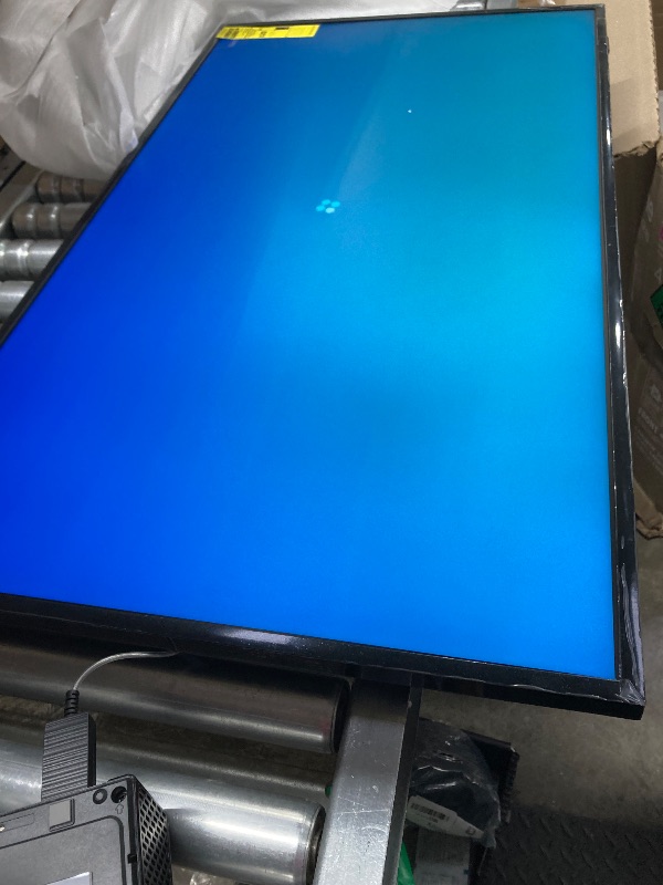 Photo 1 of ****Factory seal****
****Open to show****
***Box damage***
Samsung 43-Inch Class The Frame LS03F 4K QLED Smart TV (2025 Model) Slim Fit Wall Mount, Modern Frame Design, NQ4 AI Gen2 Processor, Art Mode, Artful Picture Quality, Samsung Vision AI, Alexa Buil