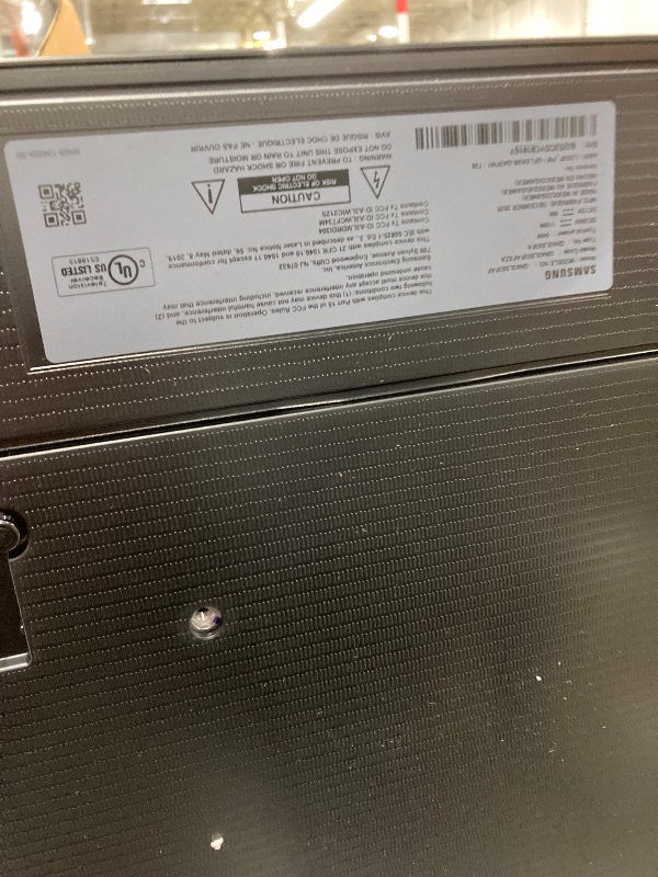 Photo 1 of ****Factory seal****
****Open to show****
***Box damage***
Samsung 43-Inch Class The Frame LS03F 4K QLED Smart TV (2025 Model) Slim Fit Wall Mount, Modern Frame Design, NQ4 AI Gen2 Processor, Art Mode, Artful Picture Quality, Samsung Vision AI, Alexa Buil