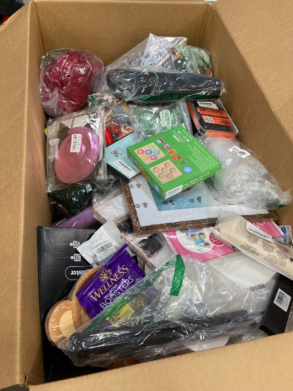 Photo 1 of **non-refundable, non-returnable**Nellis Variety Box: Small | See Notes for Details