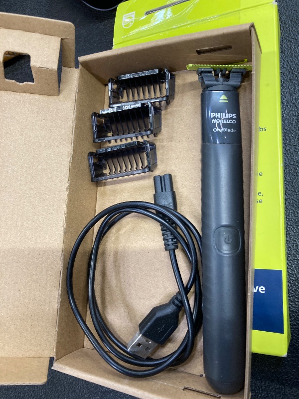 Photo 1 of ***WHAT YOU SEE IN PICS IS ALL THAT IS INCLUDED*NOTHING ELSE***Philips Norelco for Face + Body, Electric Beard Trimmer, Shaver and Groomer, 5in1 Adjustable Comb, 1x Body Kit, Model QP2834/70, Black/Lime Green***WHAT YOU SEE IN PICS IS ALL THAT IS INCLUDED