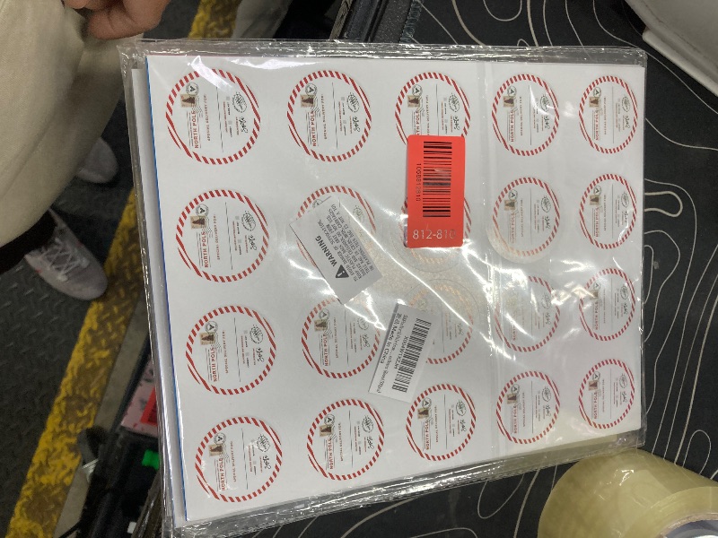Photo 1 of 500Pcs North Pole from Santa Christmas Gift Stickers 2Inch Self Adhesive Christmas Gift Tag Name Stickers Round Xmas Wrapping Paper Labels for Xmas Party Holiday Cards Envelopes Boxes (Round 500pcs)