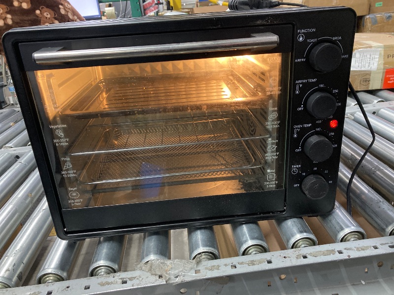 Photo 1 of ***dirty***34 QT Super-Large Air Fryer, Oil-Less Air Fryer Toaster Oven Combo with Pizza, Warm, Broil, Toast, Bake, Air Fry, 5 Functions - Black