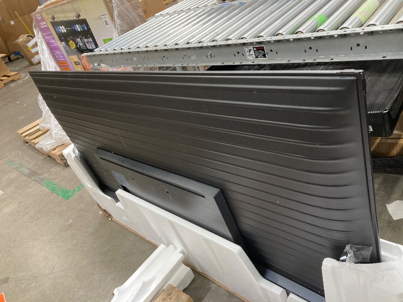 Photo 1 of *** ACCESSORIES ARE MISSING ***Samsung 65" Q6FD QLED 4K Smart TV with 5-Year Coverage