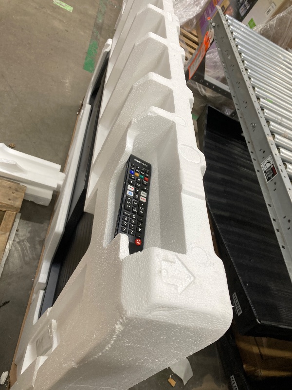 Photo 1 of *** ACCESSORIES ARE MISSING ***Samsung 65" Q6FD QLED 4K Smart TV with 5-Year Coverage