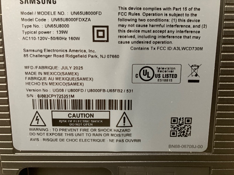 Photo 1 of ***MISING SUPPORT LEGG***Samsung 65" U8000FD Crystal UHD 4K Smart TV with 4-Year Coverage