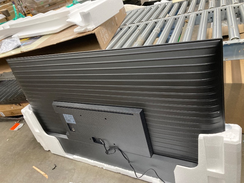 View 3 of ***MISSING SUPPORT LEG***Samsung 65" U7900F Crystal UHD 4K Smart TV with 4-Year Coverage