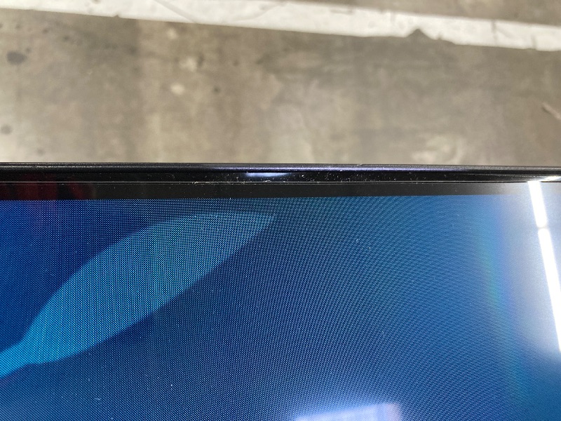 Photo 1 of ***MISSING LEG SUPPORT AND REMOTE CONTROL ***Samsung 50" U8000FD Crystal UHD 4K Smart TV with 4-Year Coverage