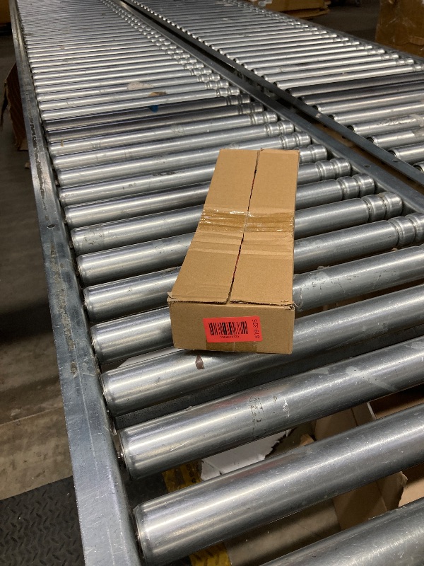 Photo 1 of 3 Pcs Artificial Maple Leaves Branches 23.6 Inch Fake Fall Maple Plants Autumn Leaf Bushes Faux Silk Foliage for Home Thanksgiving Centerpiece Farmhouse Fireplace Halloween Décor - Red