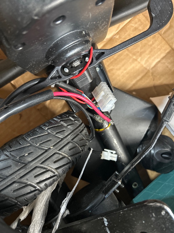 Photo 1 of ***PARTS ONLY*** M1 MOBILILTY SCOOTER 