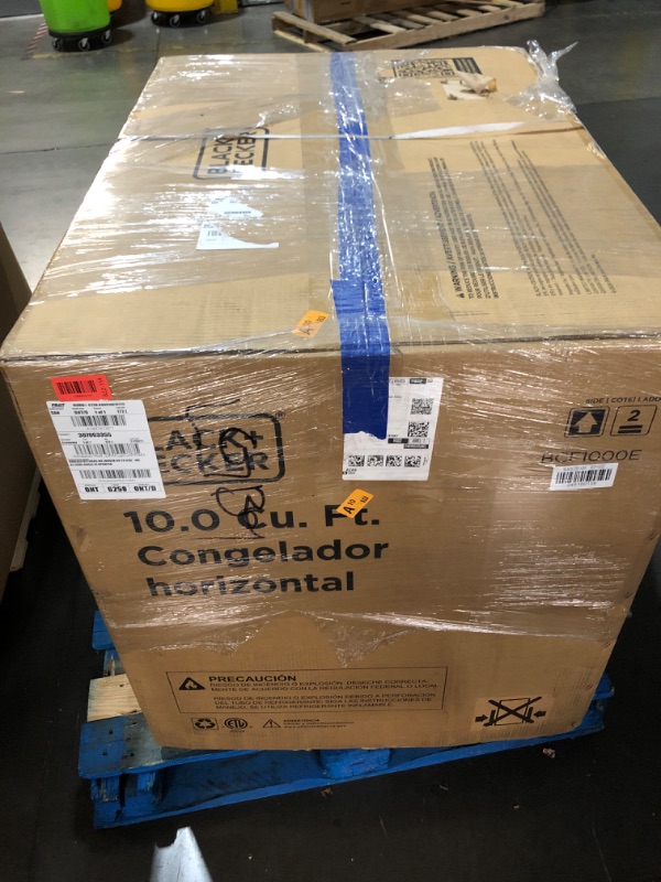 Photo 1 of ***FACTORY SEALED*** BLACK+DECKER 10 Cu. Ft. Chest Freezer, Deep Freezer with Top Opening, Freezer Chest with Removable Storage Basket, Mechanical Temperature Control, Manual Defrost, R600a Refrigerant, BCF1000E, White