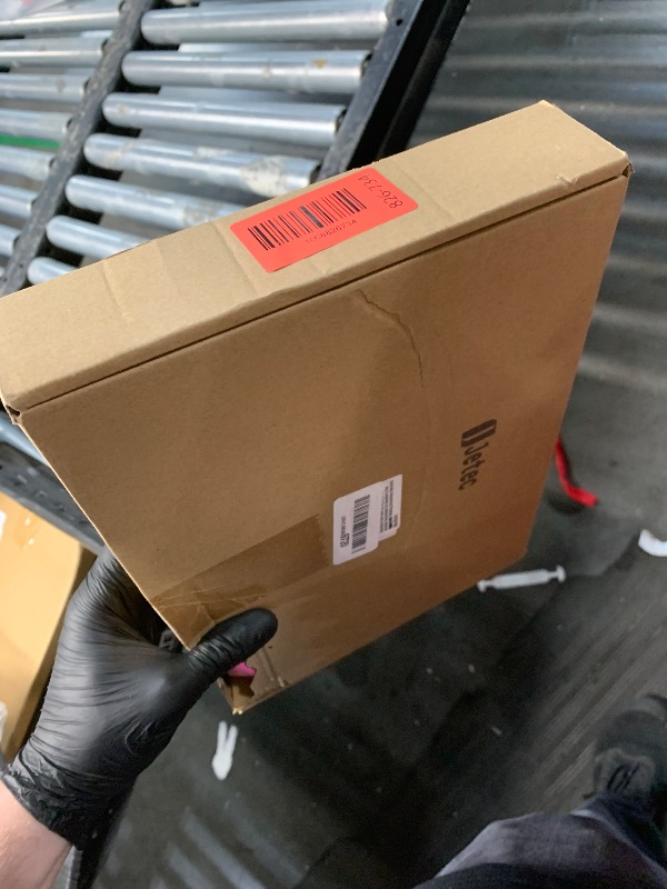 Photo 1 of ***Missing Parts, See Notes**** Jetec 12 Pcs 12'' Valentine's Day Inflatable Hearts Outdoor Decorations, Large Inflatable Heart Valentines Hanging Ornaments for Wedding Anniversary Holiday Party Yard Decor(Mixed Color,Delicate)