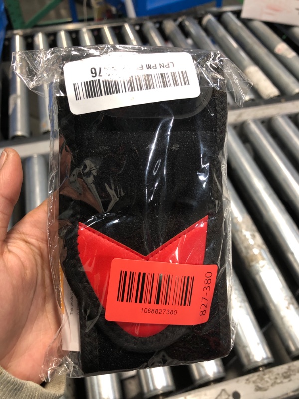 Photo 1 of ***MISSING PARTS***
Cordless Wrist Hand Heating Pad Massage for Pain Relief, Rechargeable Heated Wrist Brace for Carpal Tunnel, Red Light Therapy Heated Wrist Massager Wrap for Arthritis, Black