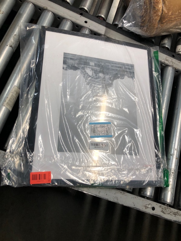 Photo 1 of ***MAJOR BEND***
upsimples 16x20 Picture Frame, Display Pictures 11x14 with Mat or 16 x 20 Without, Wall Hanging Poster Frame, Black, 1 Pack