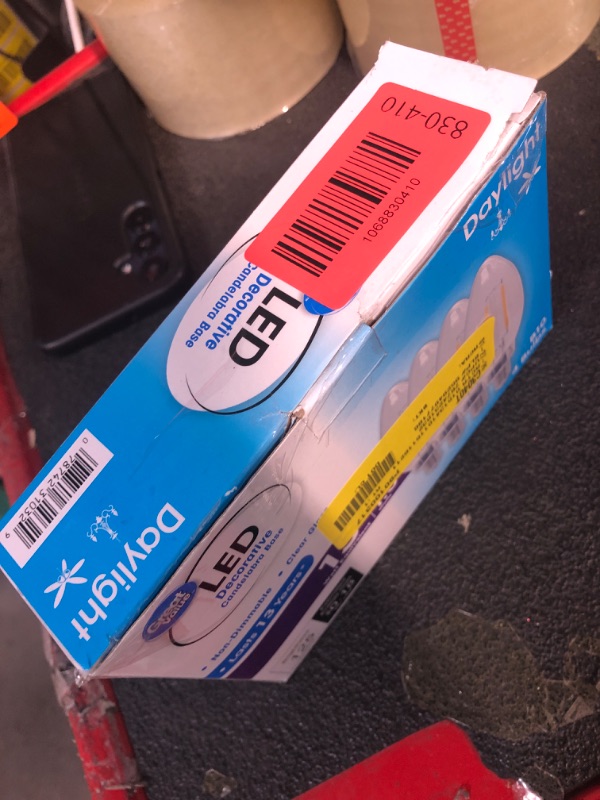 Photo 1 of ***MISSING ONE BULB*** Great Value Decorative LED Light Bulbs, 15W, Soft White, 4 Count