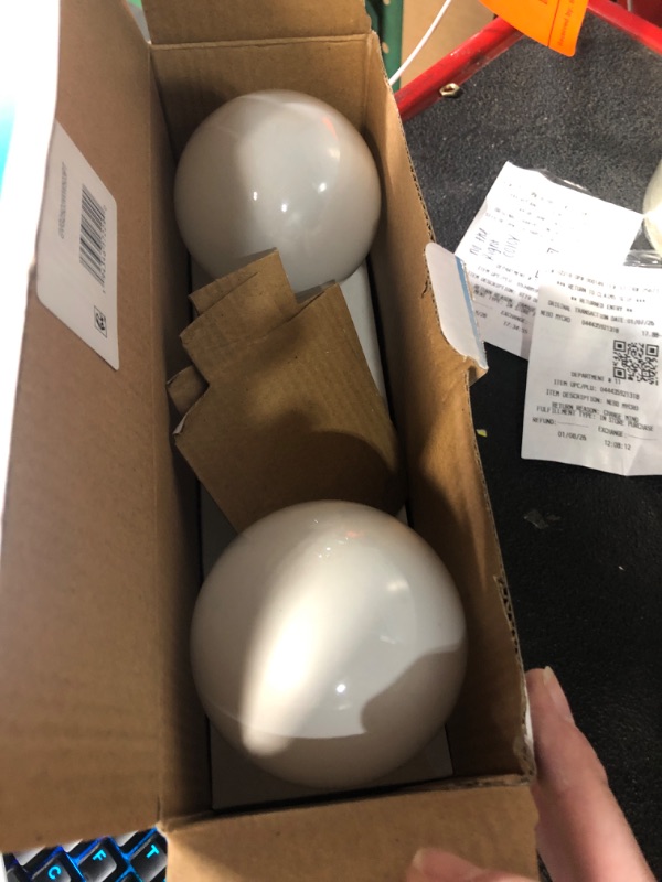 Photo 1 of ***MISSING 1 BULB***Great Value G25 LED Bulb, 3-Watt (25W Equivalent) Daylight White Dimmable E26 Base, 3-Pack (Title 20)