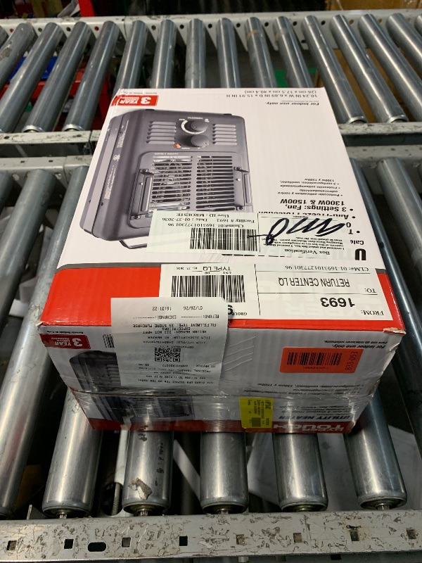 Photo 1 of ******Broken knob****** Hyper Tough New 1500W Milkhouse Utility Heater