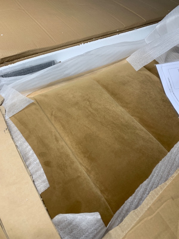 Photo 1 of ***PARTIAL SET - PRICE ADJUSTED*** BOX 2 OUT OF 2
Meridian Furniture AmaraSaddle-K Collection Modern | Contemporary King Bed, Ultra Luxe Saddle 460 GSM Velvet, Natural Finish, Solid Wood Base and Inner Frame, 82.5" W x 99" D x 51" H, Saddle, King