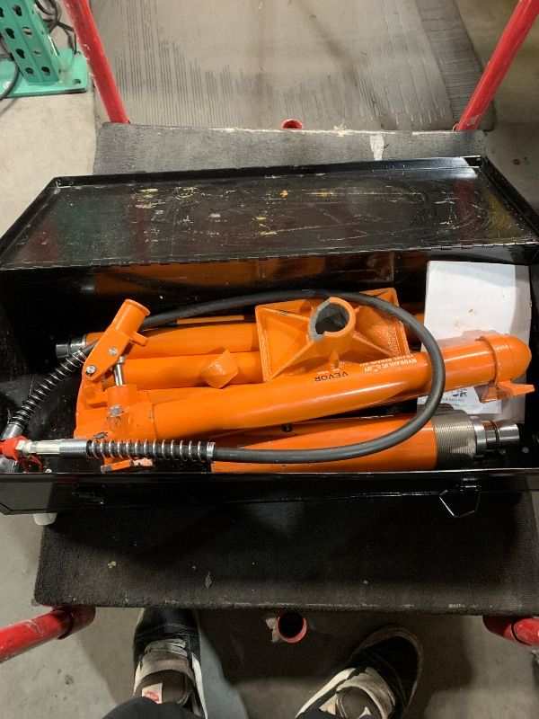 Photo 1 of ***PARTIAL SET - PRICE ADJUSTED***
***DAMAGED - SEE NOTES/PICTURES***
VEVOR Porta Power Kit, 20 Ton Load, Portable Hydraulic Jack with 4.6 ft Extended Oil Hose, Comprehensive Accessories, Car Frame Repair Tool with Portable Storage Case for Automotive, He