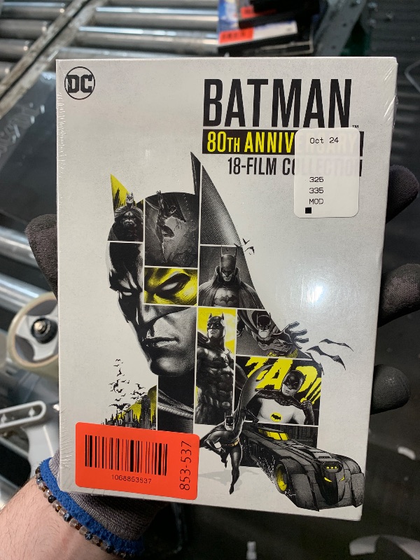 Photo 1 of ***FACTORY SEALED***
Batman 80th Anniversary Animated 18-film Collection (Box Set) [DVD]