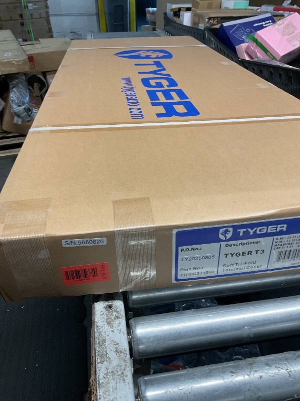 Photo 1 of ***FACTORY SEALED***Tyger Auto T3 Soft Tri-fold Truck Bed Tonneau Cover Compatible with 2020-2026 Jeep Gladiator JT | 5' (60") Bed | TG-BC3J1060