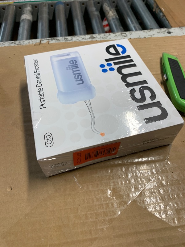 Photo 1 of ***FACTORY SEALED***usmile C10 Portable Water Flosser – Travel-Friendly, 95-Day Battery, 4 Modes, 360° Nozzle, 180ml Tank, IPX7 Waterproof, Dentist-Recommended for Braces, Implants & Sensitive Gums (Blue)